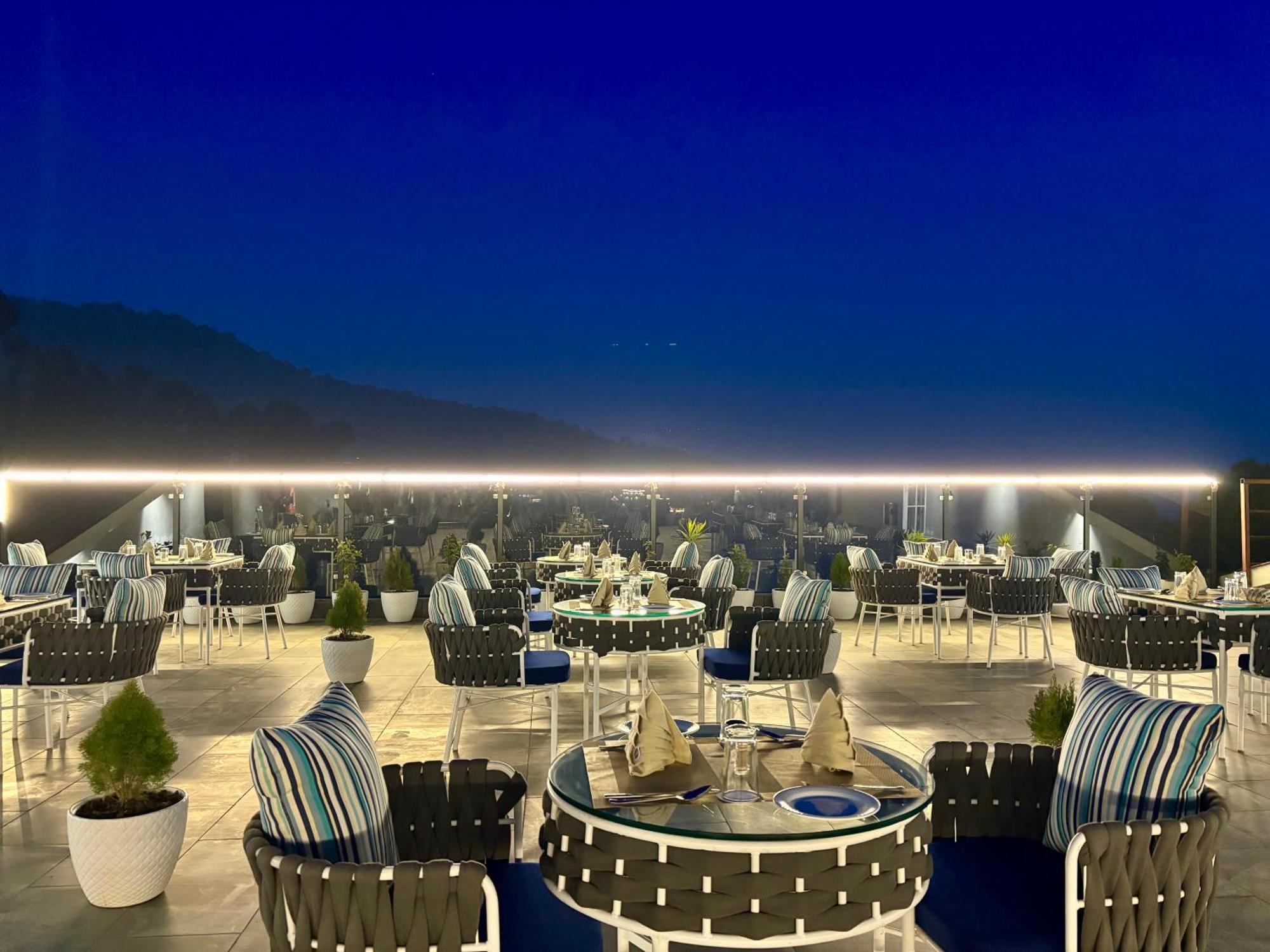 Arnisa Kasauli - A Boutique Hotel Екстериор снимка