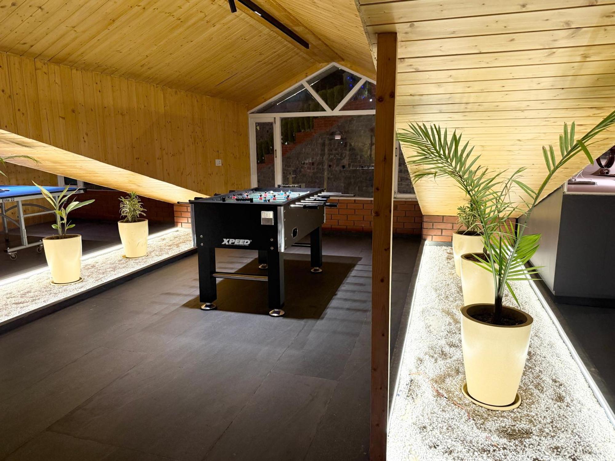 Arnisa Kasauli - A Boutique Hotel Екстериор снимка